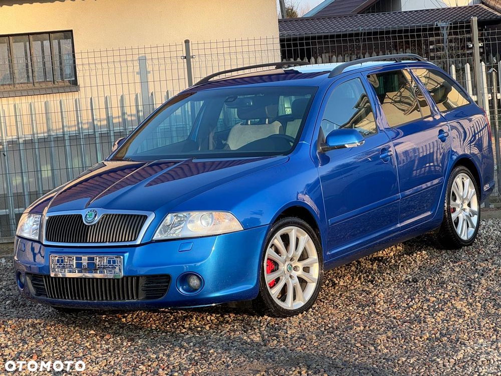 Skoda Octavia 2.0 TDI CR DPF DSG RS - 8