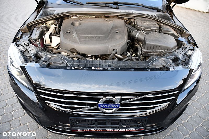 Volvo S60 D3 Geartronic Momentum - 38