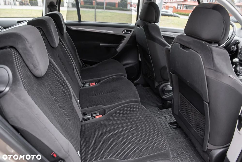 Citroën C4 Picasso - 28