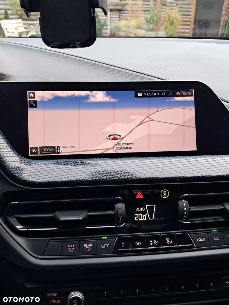 BMW Seria 1 118d ColorVision Edition sport - 19