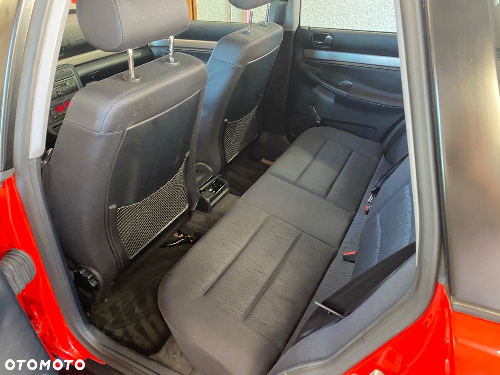 Audi A4 Avant - 15
