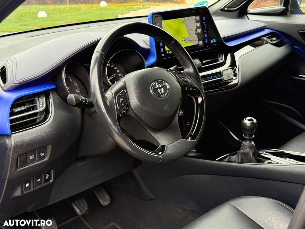 Toyota C-HR - 33