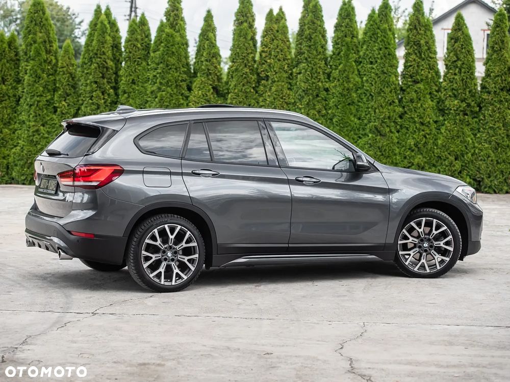 BMW X1 xDrive20d Sport Line sport - 14