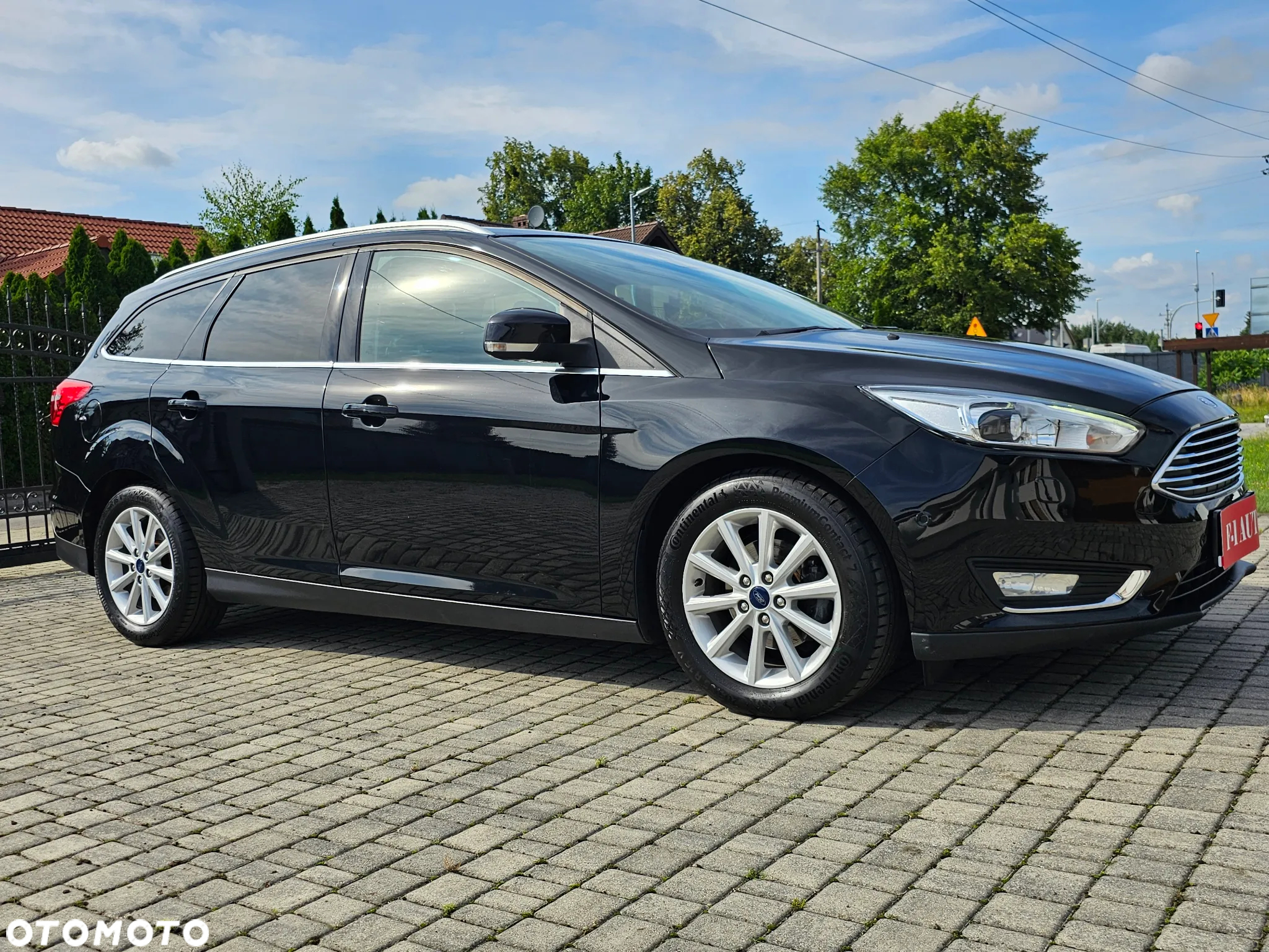 Ford Focus Turnier 1.5 EcoBlue Start-Stopp-System TITANIUM X - 6
