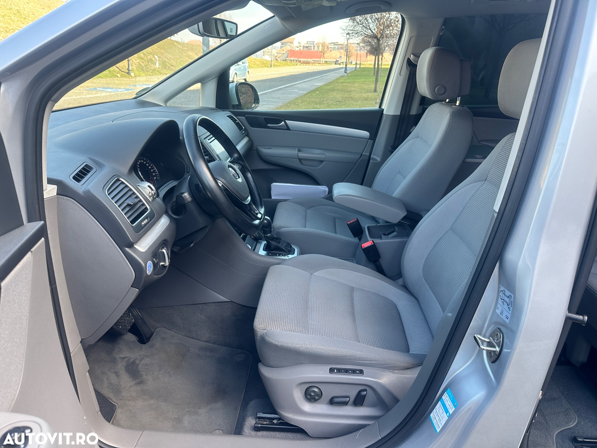 Volkswagen Sharan 2.0 TDI DSG (BlueMotion Technology) Comfortline - 13