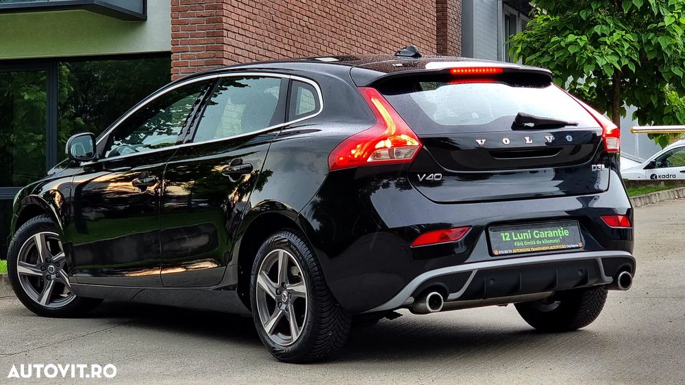 Volvo V40 D3 Geartronic RDesign - 22