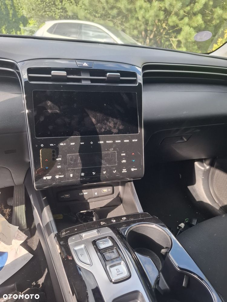 Hyundai Tucson 1.6 T-GDi 48V-Hybrid 4WD DCT Trend - 15