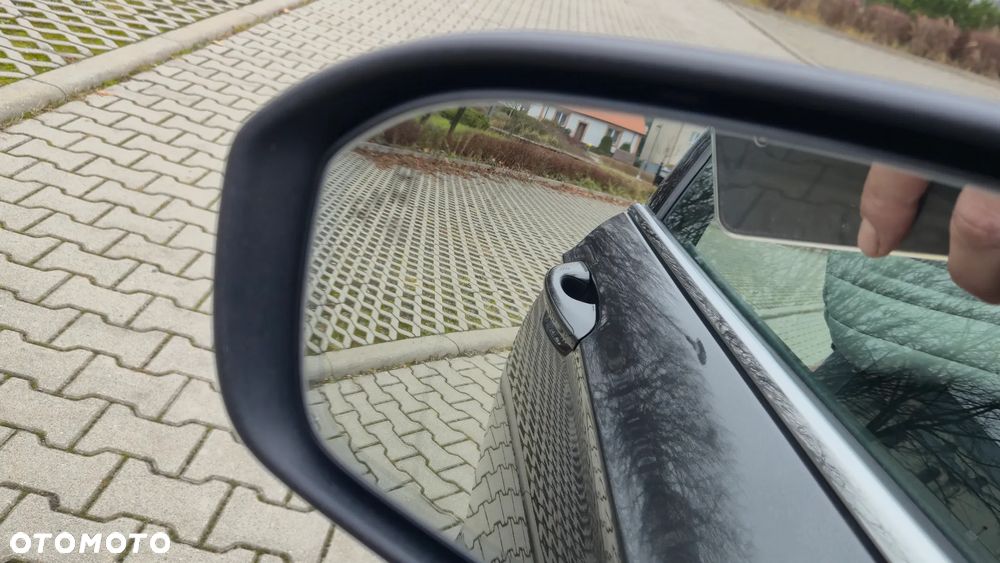 Ford Mondeo 2.0 EcoBlue Titanium - 23