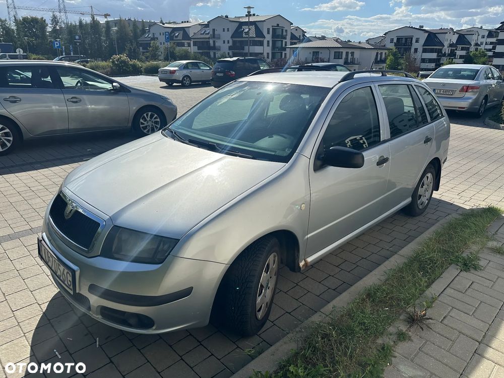 Skoda Fabia - 12