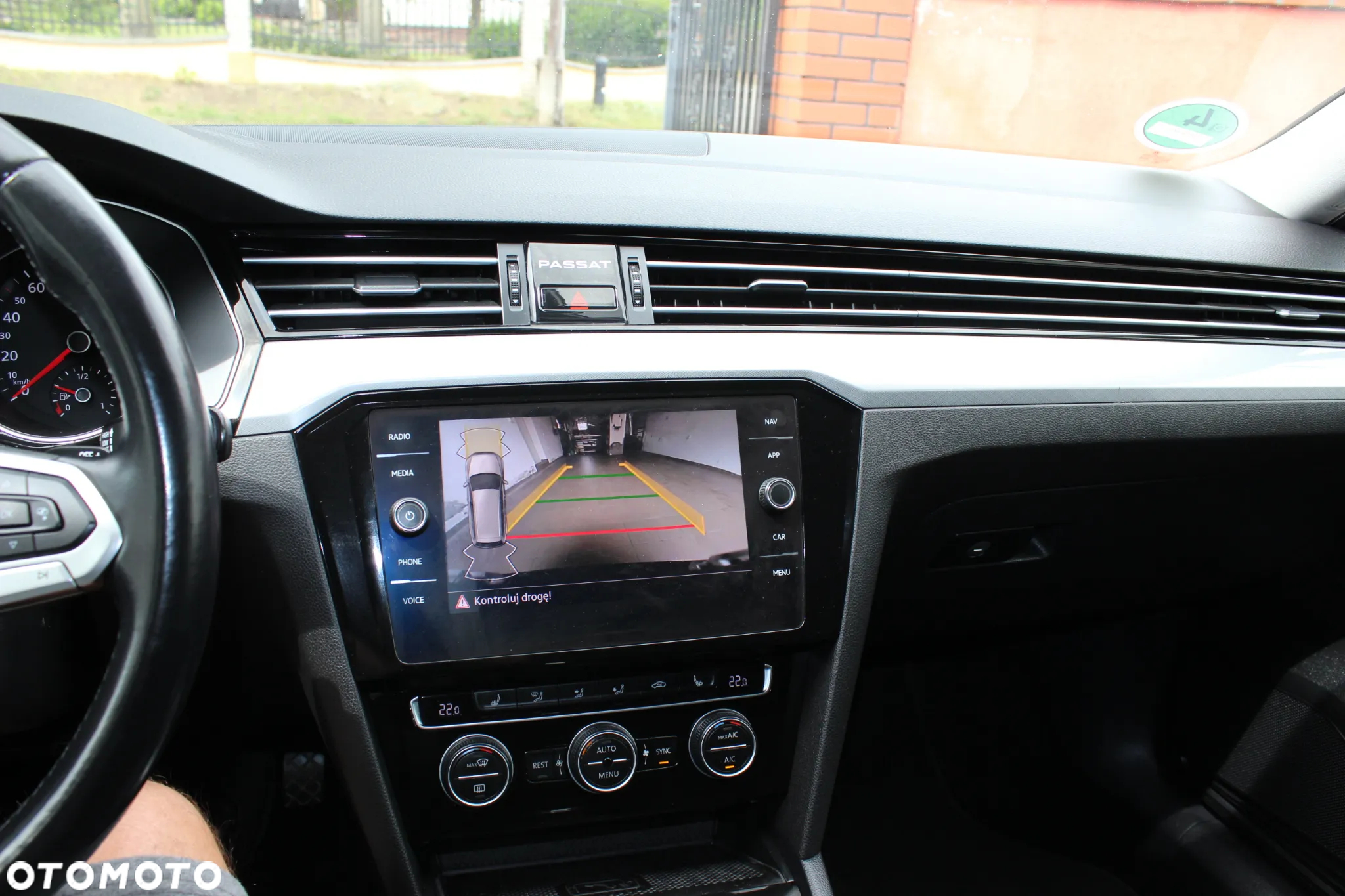 Volkswagen Passat Variant 2.0 TDI SCR DSG Business - 29