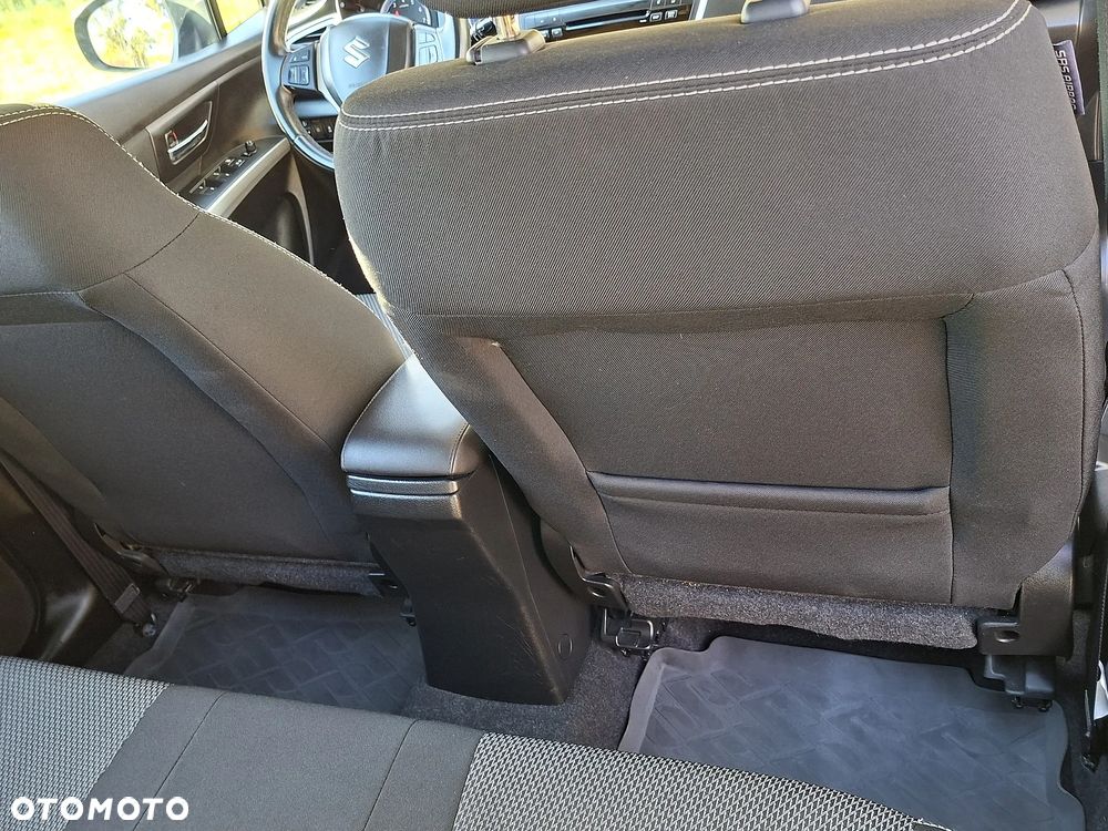 Suzuki SX4 S-Cross - 29