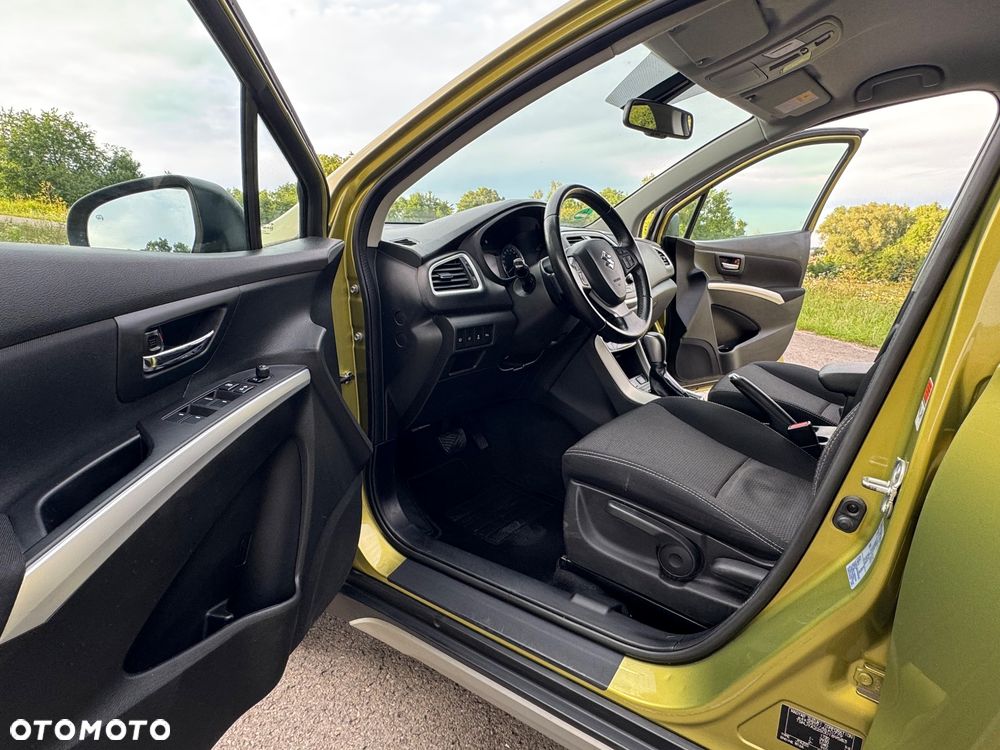 Suzuki SX4 S-Cross 1.6 VVT CVT 4x2 Comfort+ - 26