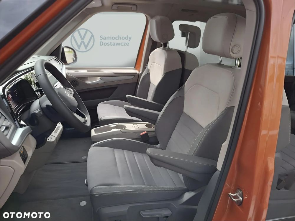 Volkswagen Multivan - 11
