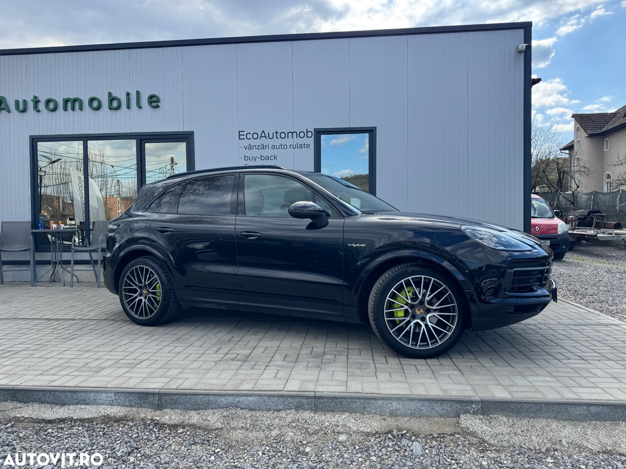 Porsche Cayenne - 24