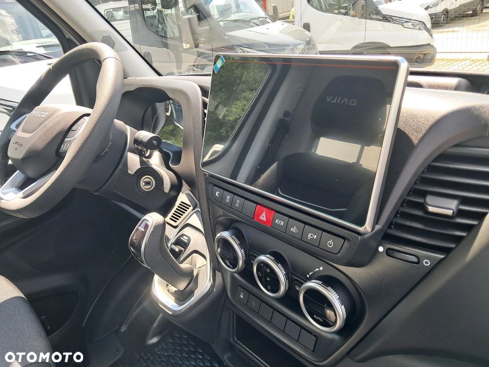 Iveco Daily 35S18HA8 skrzynia otwarta 4500x2200x400 - 16