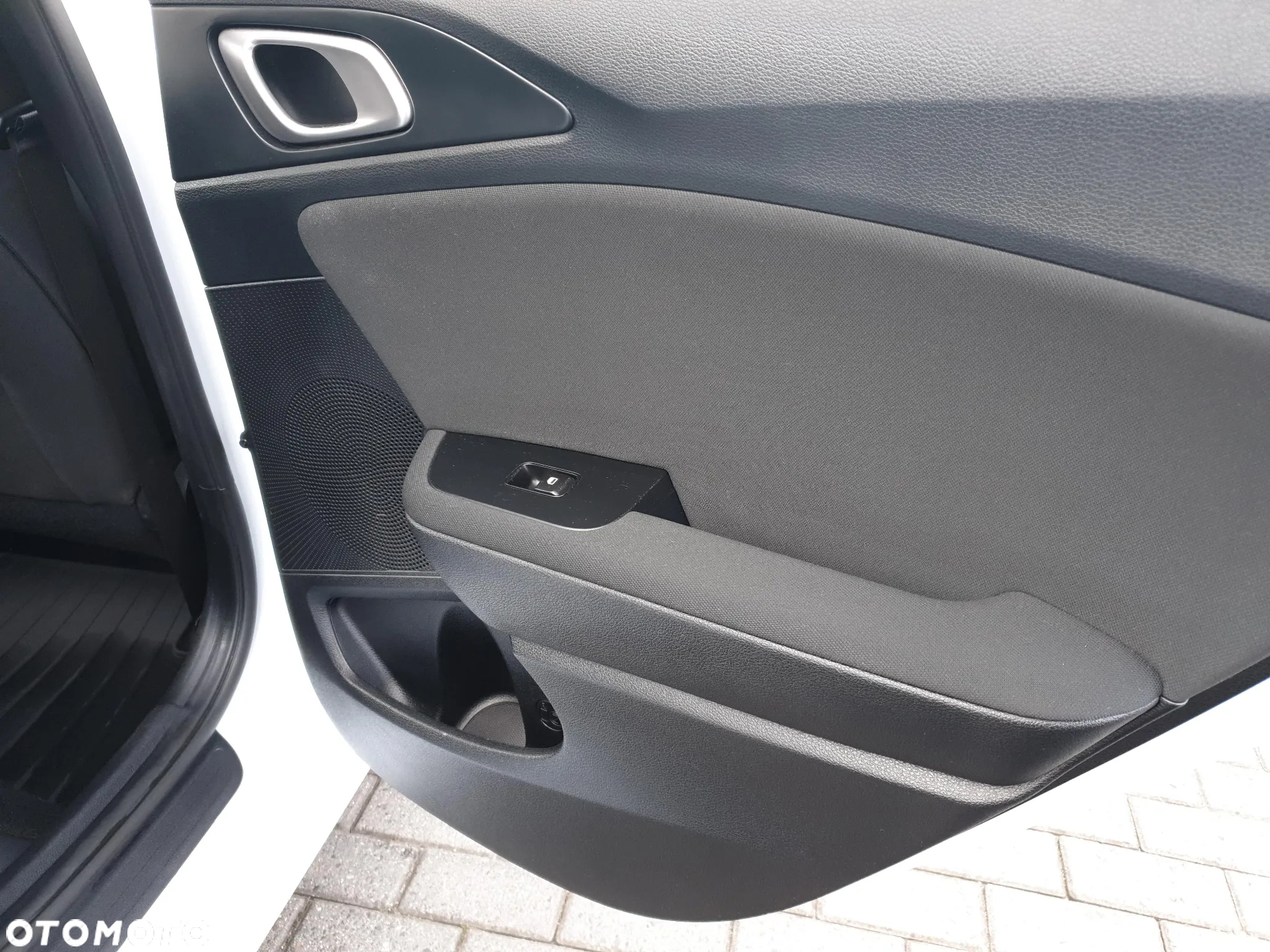 Kia Ceed 1.5 T-GDI M - 24