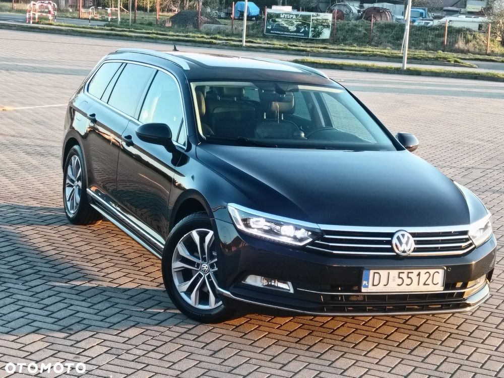 Volkswagen Passat 2.0 TDI SCR (BlueMotion Technology) DSG Highline - 1