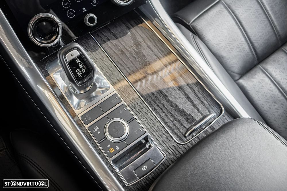 Land Rover Range Rover Sport D350 Autobiography - 35