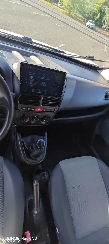 Fiat Doblo - 32