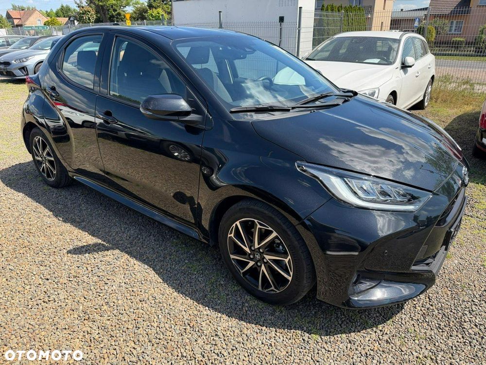 Toyota Yaris - 11