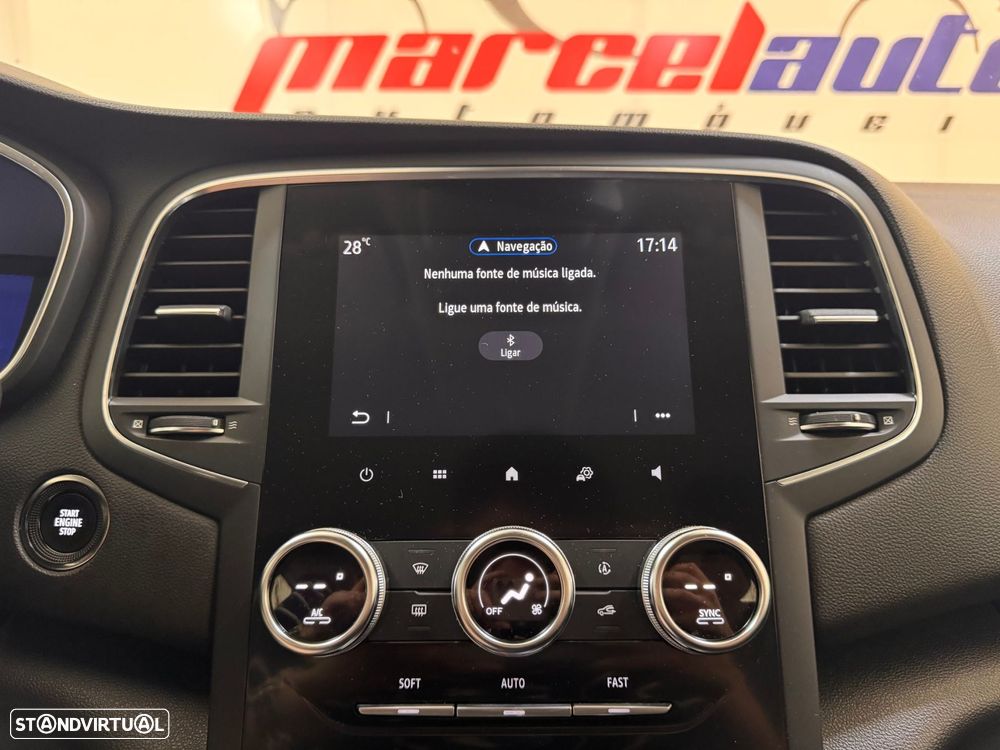 Renault Mégane 1.5 Blue dCi Intens - 24