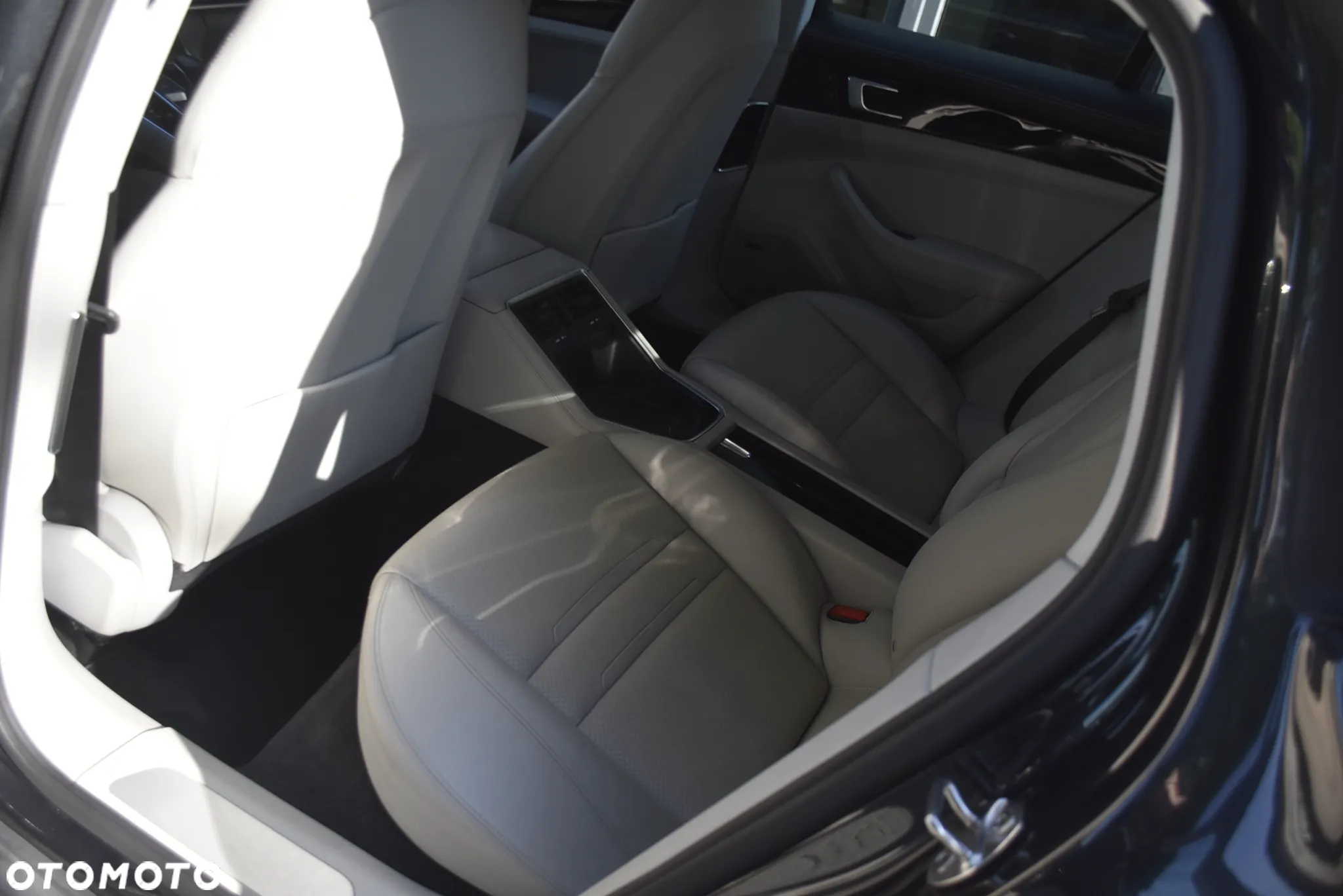 Porsche Panamera 4S Diesel - 10