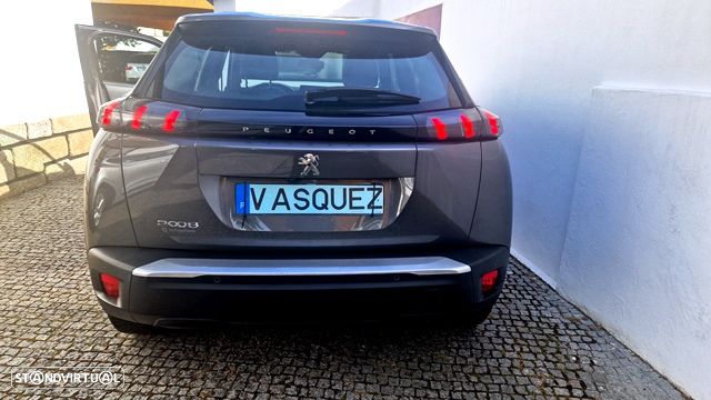 Peugeot 2008 1.2 PureTech Active Pack - 6