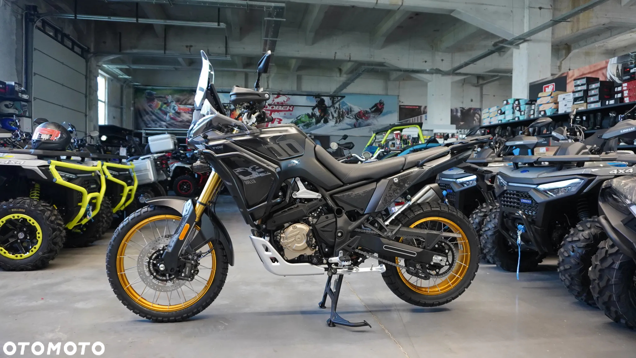 VOGE 800 Rally - 3