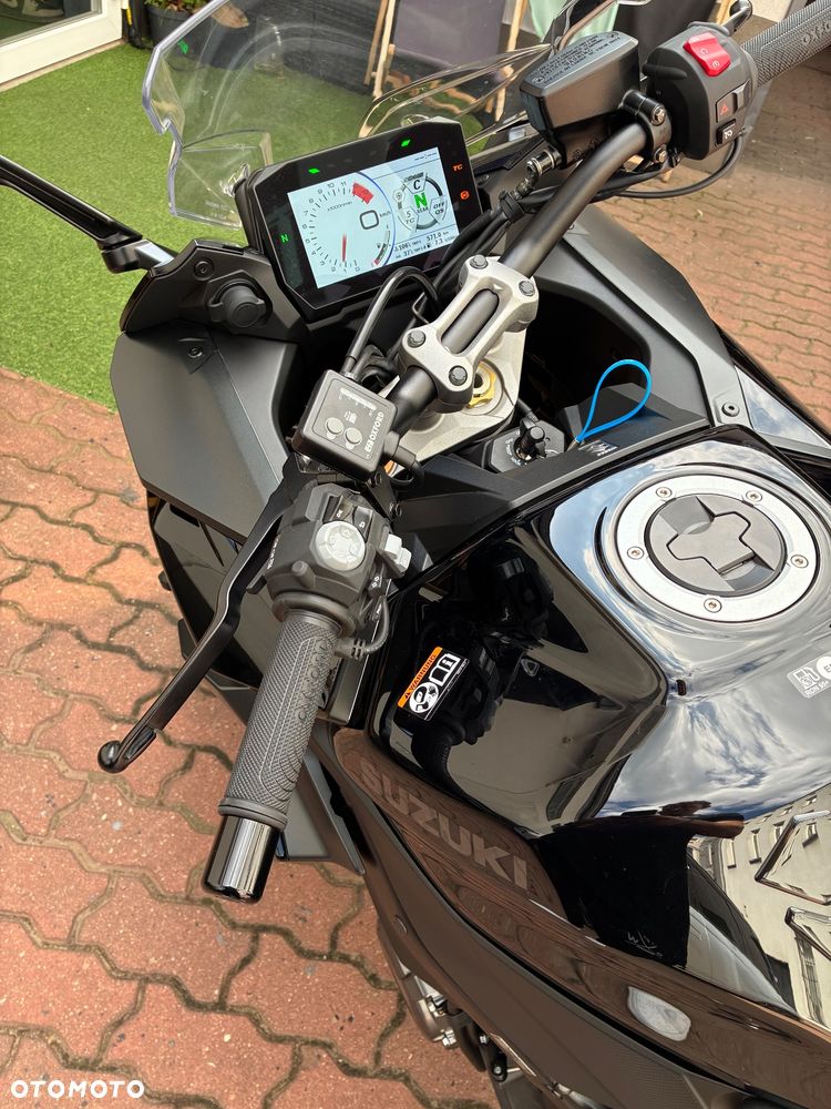 Suzuki GSX 1000 - 8