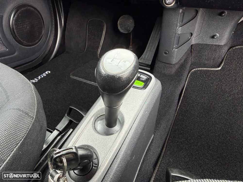 Smart ForTwo Coupé 1.0 mhd Passion 71 - 16