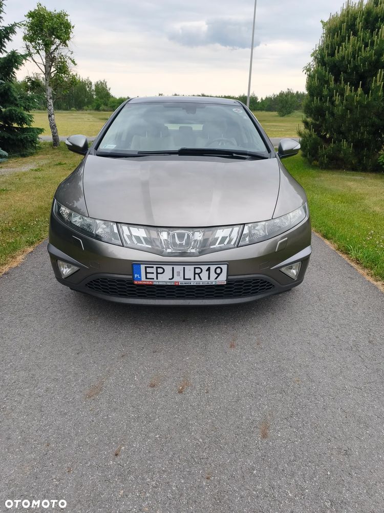 Honda Civic 1.8 Executive - 8