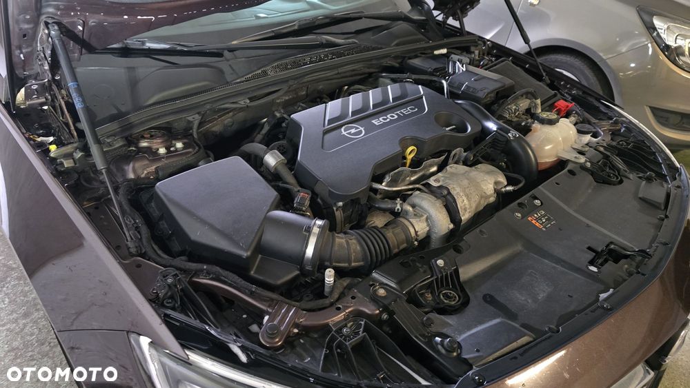 Opel Insignia 2.0 CDTI S&S - 36