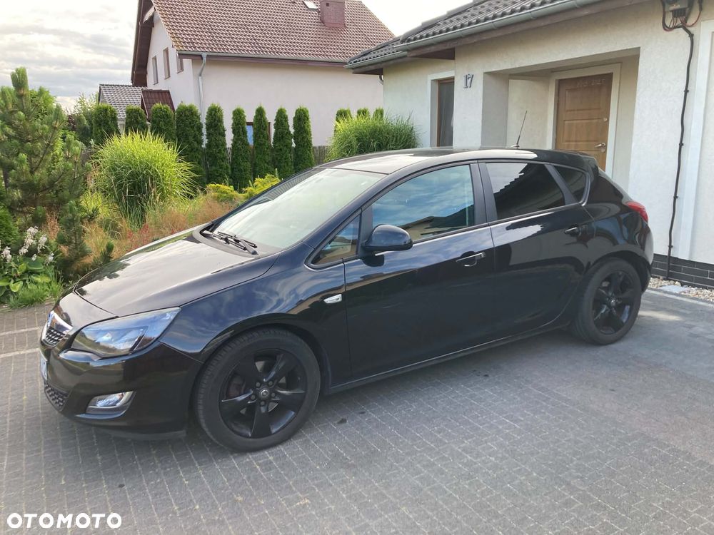 Opel Astra 1.7 CDTI ecoFLEX - 2
