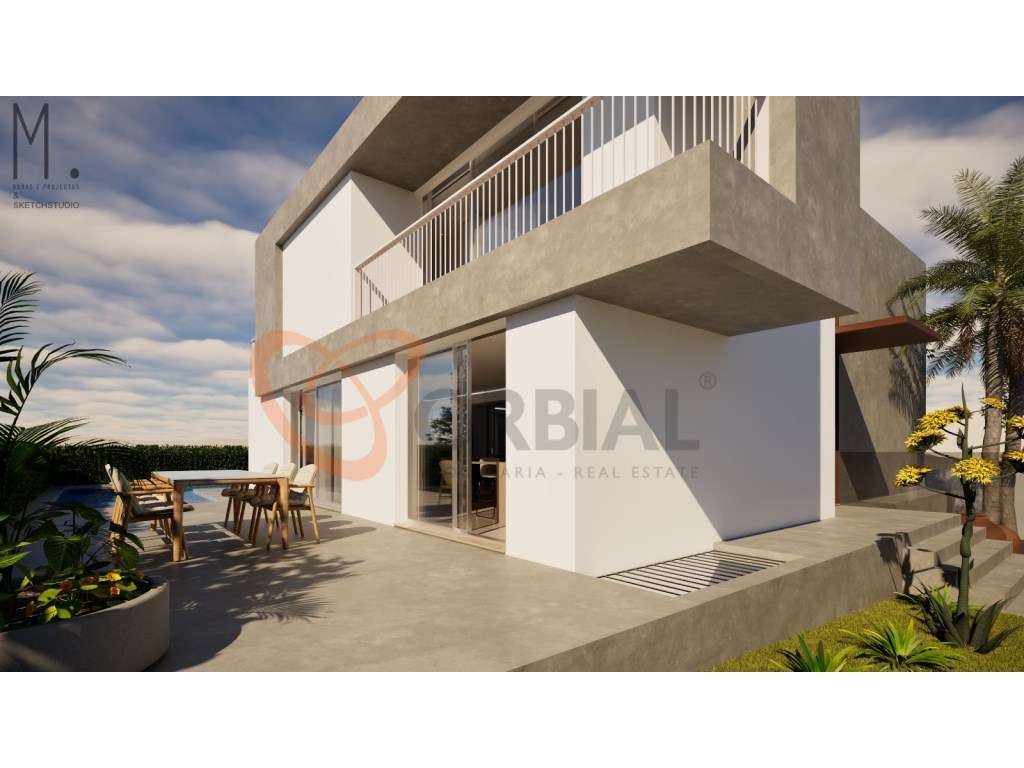 Moradia para venda em Albufeira com 4 quartos, piscina e garagem - Grande imagem: 3/28
