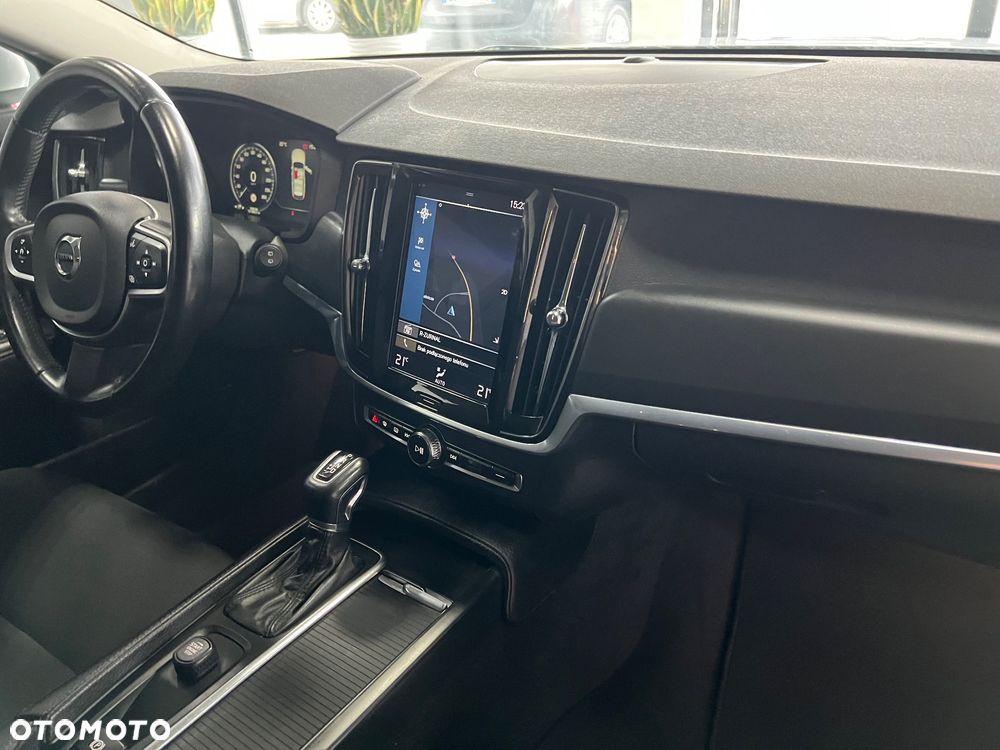 Volvo V90 - 35