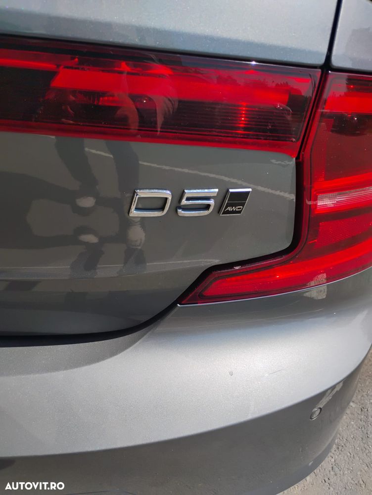 Volvo S90 D5 AWD Momentum - 4