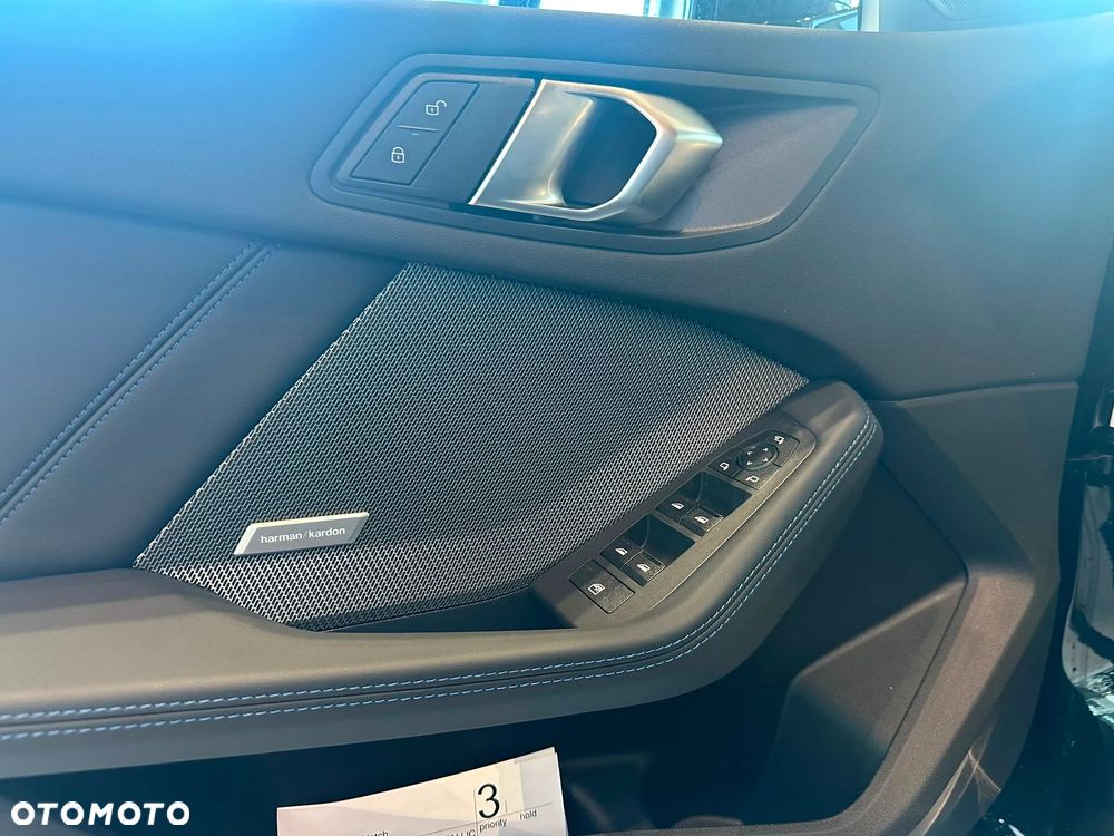BMW Seria 1 - 15