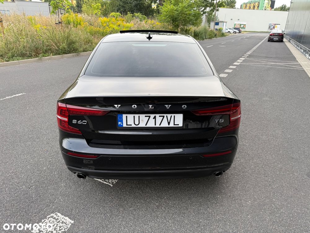 Volvo S60 T5 Momentum Pro - 6