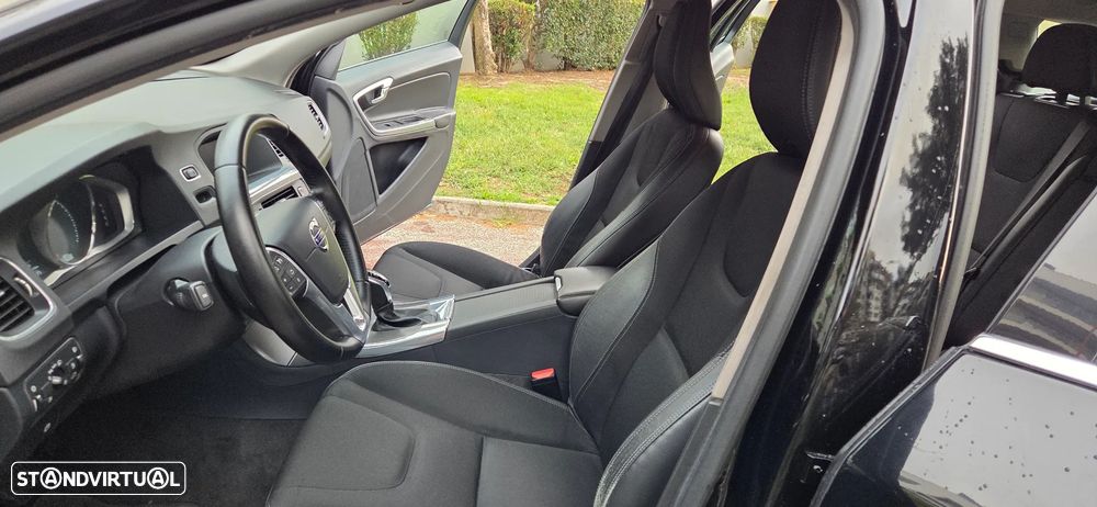 Volvo V60 - 13