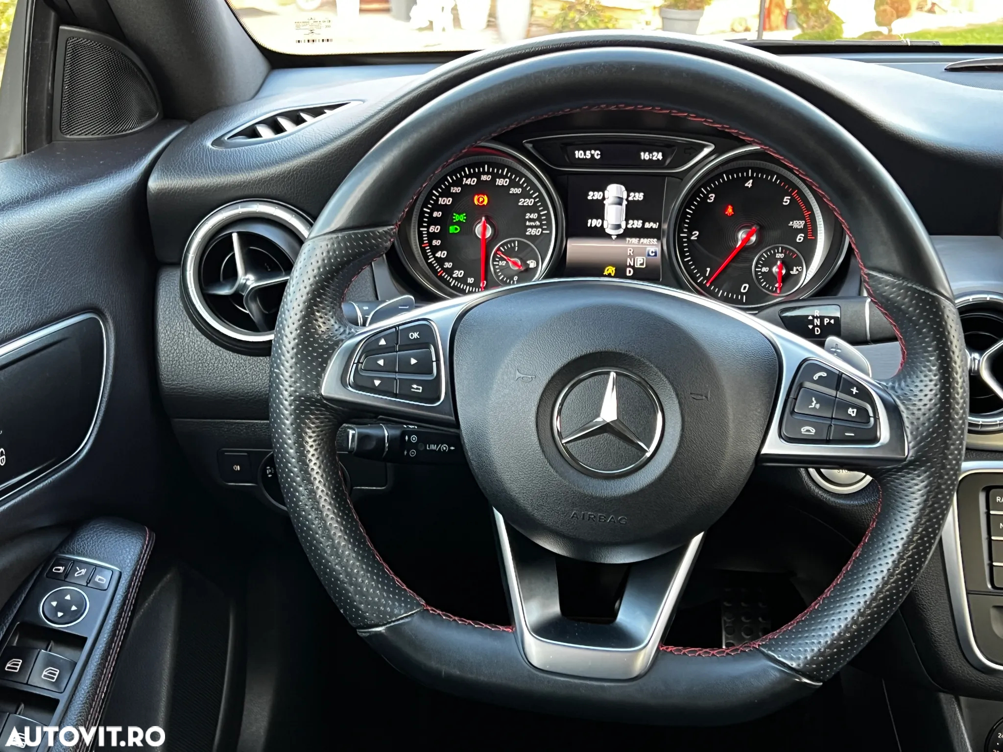 Mercedes-Benz CLA 200 d 4MATIC Aut. - 26