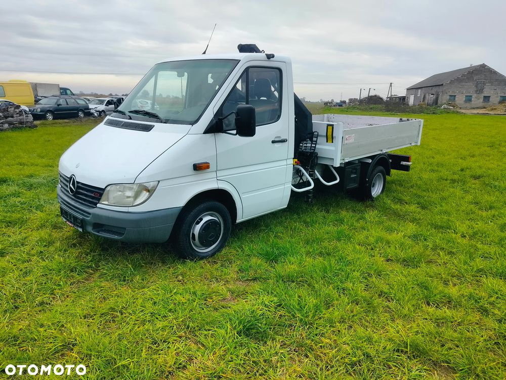 Mercedes-Benz Sprinter - 1