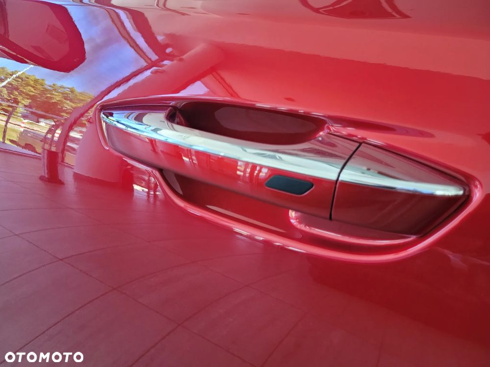 Bestune B70 2.0T Elegance - 19