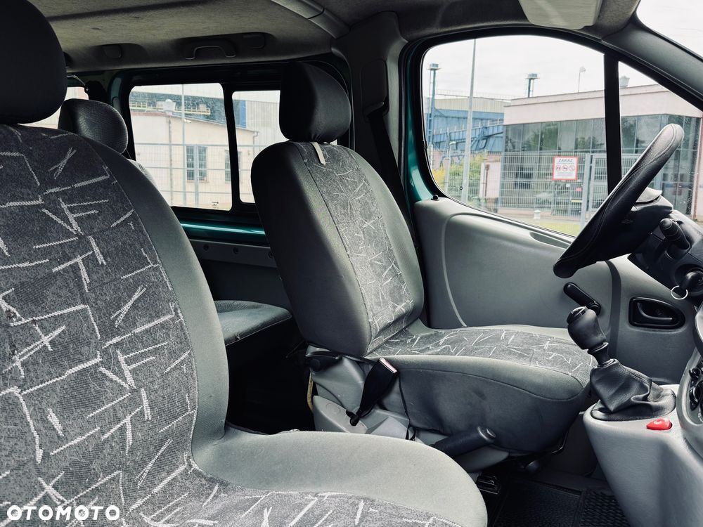 Renault Trafic 1.9 dCi Passenger Expression - 14