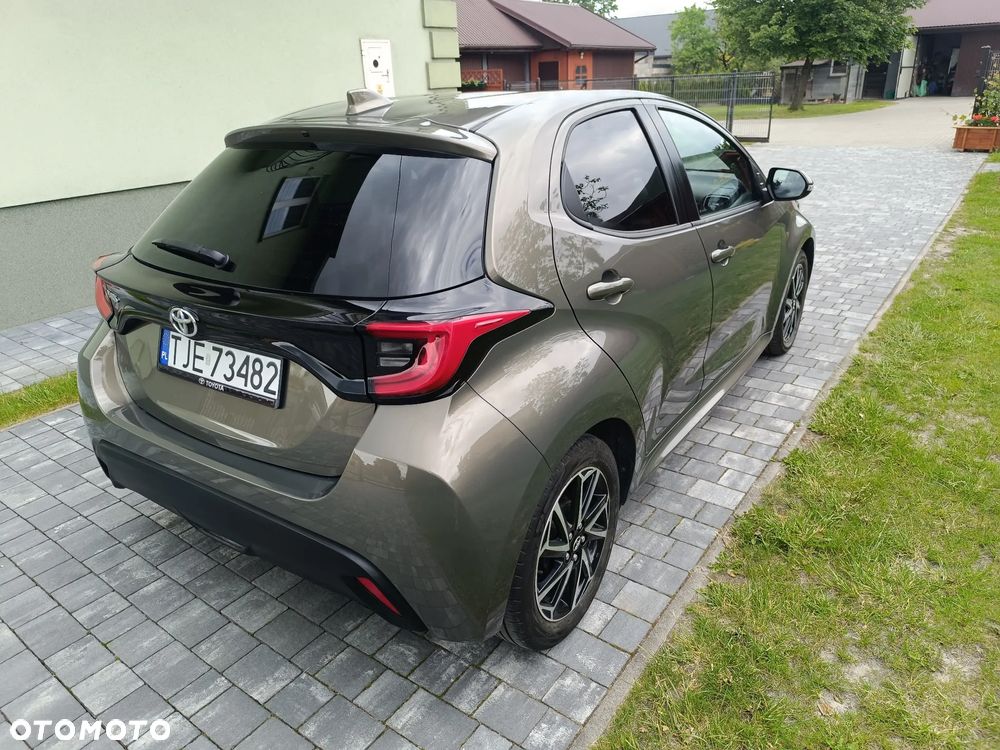 Toyota Yaris 1.0 Premium - 7