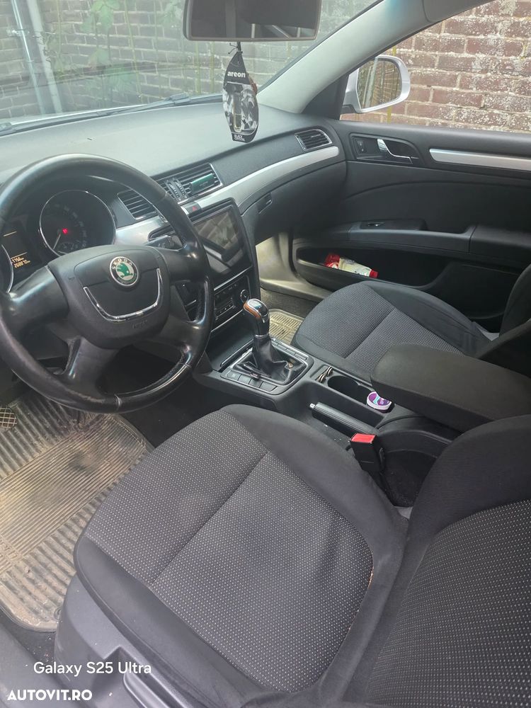 Skoda Superb 1.9 TDI Comfort - 6