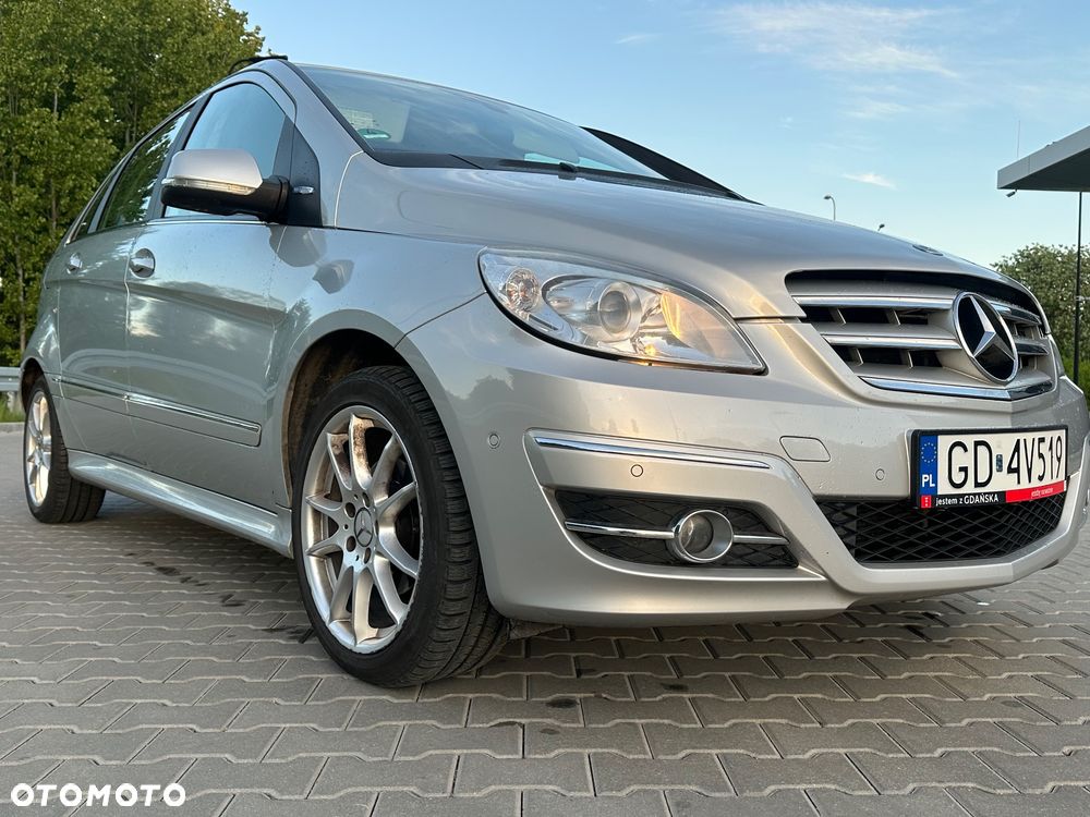 Mercedes-Benz Klasa B 160 BlueEFFICIENCY SPORT EDITION - 22