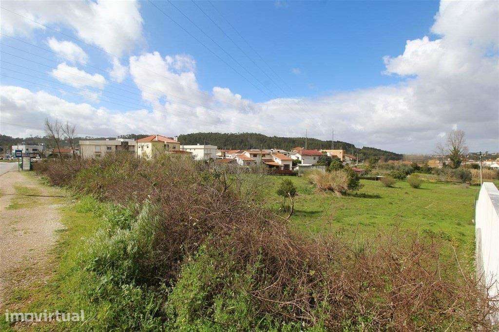 Terreno Urbano para construção no centro de Antanhol. - Grande imagem: 2/3