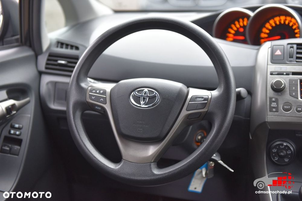 Toyota Verso 1.6 5-Sitzer Comfort - 19
