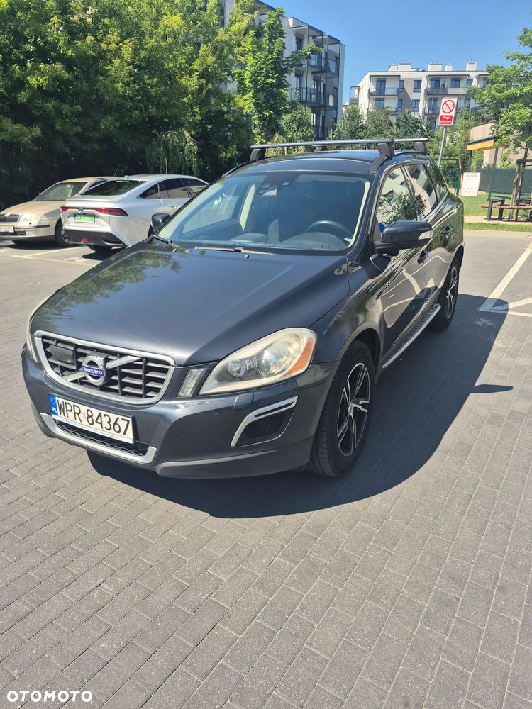 Volvo XC 60 2.4D AWD Momentum - 27