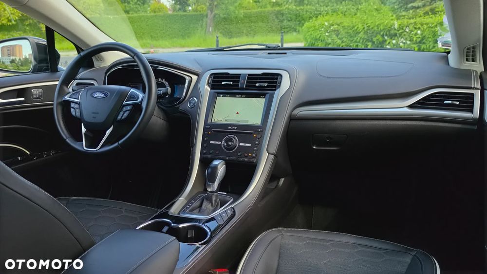 Ford Mondeo Vignale 2.0 Hybrid - 20